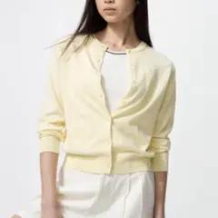 ユニクロ　UVカットクルーネックカーディガン　イエローMサイズ