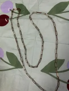 ゴールドカラー　チェーンネックレス