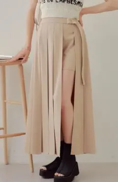 【Chico】ラッププリーツロングスカート＋ショートパンツ （beige）のサムネイル