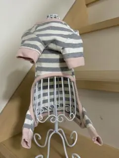 犬服★ グレーボーダー ロンパース★美品Sサイズ