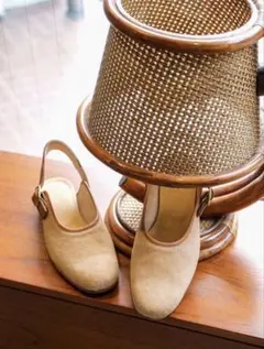 post production face sandals 7