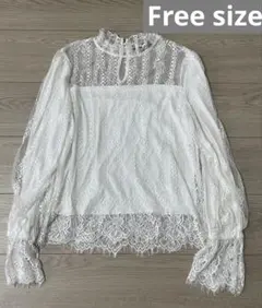 【w closet】レース フリルネック ホワイトブラウス