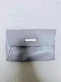 Ferragamo グレー ポーチのサムネイル