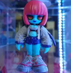 MOVE Figure Collection
