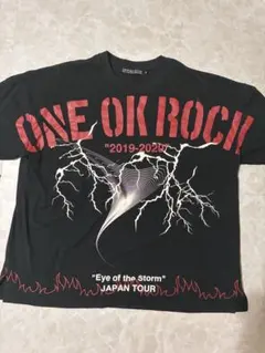 海外限定版】ONE OK ROCK スター ロングスリーブ Tシャツ - メルカリ