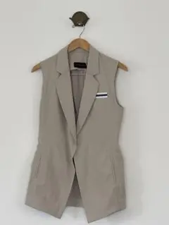 ジレ　ベージュ　NY-TRANZ-