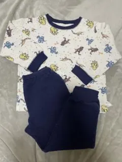 UNIQLO キッズ　恐竜キルトパジャマ 120
