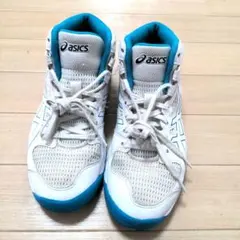 ASICS バスケットボールシューズ ホワイト/ブルー ASICS バスケットボールシューズ ホワイト ブルー - メルカリ