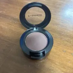 mac スモールアイシャドウ　フィンファン