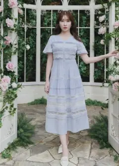 ワンピース herlipto Cascading Gathered Dress Herlipto Cascading Gathered Dress ワンピース - メルカリ