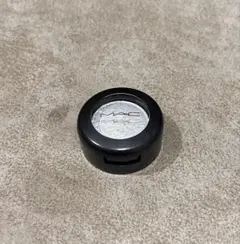 MAC ダズルシャドウ IT’S ABOUT SHINE アイシャドウ