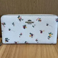 COACH 長財布 ラウンドファスナー 花柄 - メルカリ