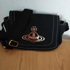 【超希少】ヴィヴィアンウエストウッド メッセンジャーバッグ オーブ チェック 黒 超希少】ヴィヴィアンウエストウッド メッセンジャーバッグ