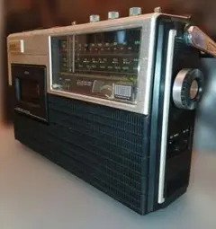 aiwa ラジオカセットレコーダー TPR-301昭和レトロ　コード　マイク付き AIWA 3BANDラジオカセットレコーダー4WAY MIC搭載 TPR-301 - メルカリ