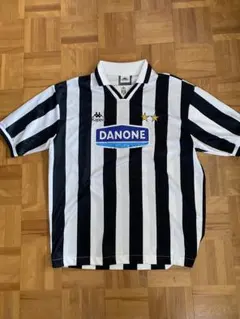 Item thumbnail for item 2062b826-c4e2-467a-8861-b0349ad4467a