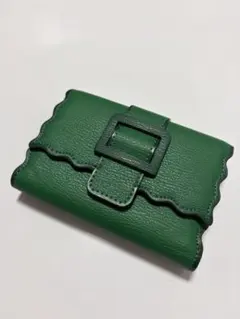 美品 CHARLES & KEITH グリーン 折り財布 コンパクトウォレット