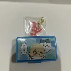 ちいかわ ラッコ 東京駅 アクリルチャーム