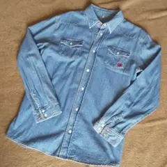デニムシャツ