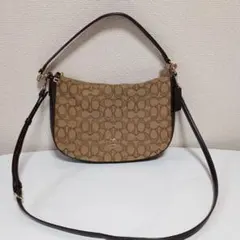 コーチ ショルダーバッグ　2way 斜め掛け シグネチャー チェルシー
