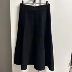 ひざ下丈ニットフレアスカート