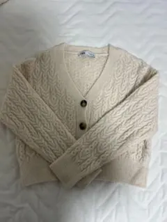 ZARA ケーブルニットカーディガン クリーム