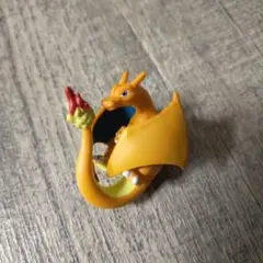 ポケモン　つまんでつなげてマスコット７　リザードン　ガチャガチャのサムネイル