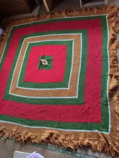 手編み幾何学模様ラグ 150cm