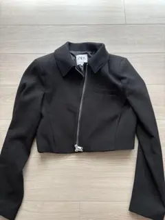 ZARA ジャケットのサムネイル