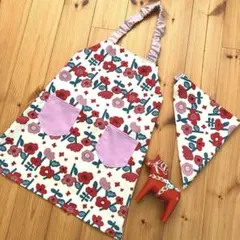 着脱簡単！ 子供エプロン 120 〜 130 三角巾セット☆ 花柄　北欧風♪