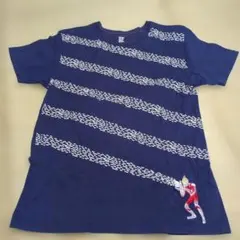【グラニフ】半袖カットソー　Tシャツ　ウルトラマン　スペシウム光線　Lのサムネイル