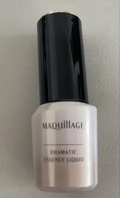 マキアージュ　ドラマティックエッセンスリキッド　オークル30