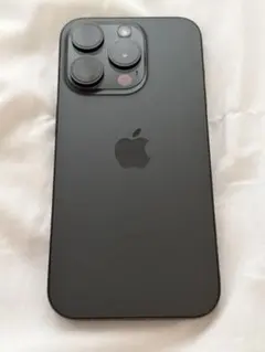 iPhone 15 Pro 128GB ブラックチタニウム バッテリー86% - メルカリ