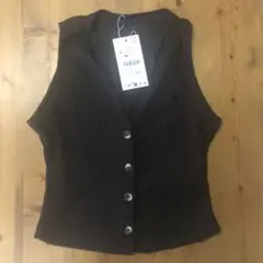 【新品】　ZARA ザラ　ベスト ノースリーブ　トップス