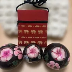 タイ土産　花型キャンドル 3個とミニポシェット付き