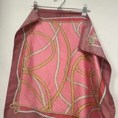 ピンクロープパターンスカーフ