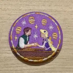 disney 刺繍缶バッジビスケット　ラプンツェル