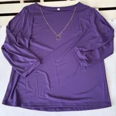 紫 長袖Tシャツ アクセサリー付き