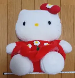 ハローキティ レトロ ぬいぐるみ 赤い服 花柄