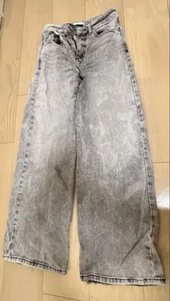 ZARA グレー デニム パンツ EUR32のサムネイル