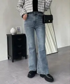 ブーツカットデニム・ライトブルー・未使用タグ付き