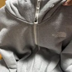 THE NORTH FACE ジップアップパーカー グレー