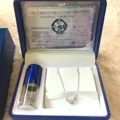 クロスフォー　ジュエリー　ネックレス　新品未使用　プレゼントのサムネイル