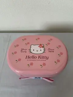 サンリオ　ハローキティ1998年製　ファミリー　塗り2段お弁当箱　新品　レア