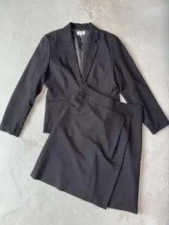 ダークブラウンスカートスーツ 13AR