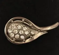 ヴィンテージ　ブローチ