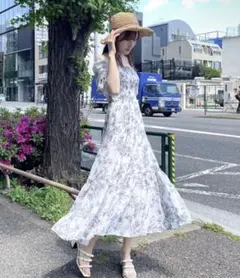 oneway シャーリングワンピース