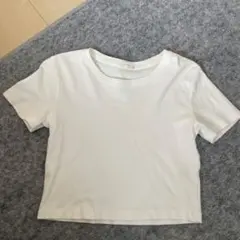 GU ミニTシャツのサムネイル