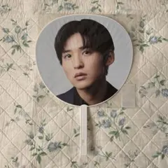 【新品未開封】 SnowMan 目黒蓮 Mania 公式うちわ