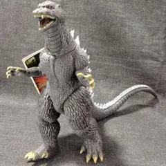 ゴジラ 2005 フィギュア 2体セット ゴジラ 2005 フィギュア 2体セット Amazon.co.jp: ムービー