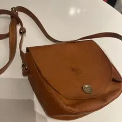 IL BISONTE ブラウン ショルダーバッグ